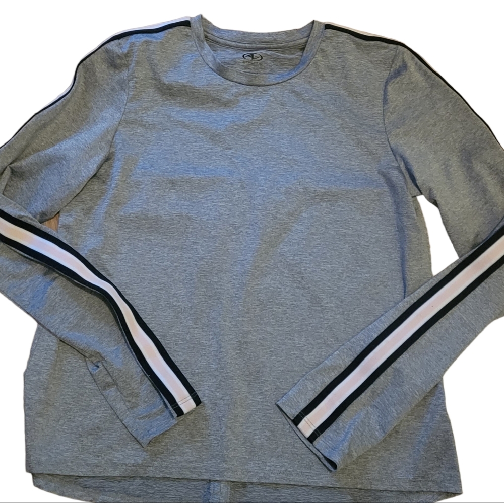 Athletic Works shirt. Gray/Pink Size Girls 14/16 XL